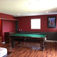 Pool Table 8 Foot Beautiful Dark Wood Leather Like New